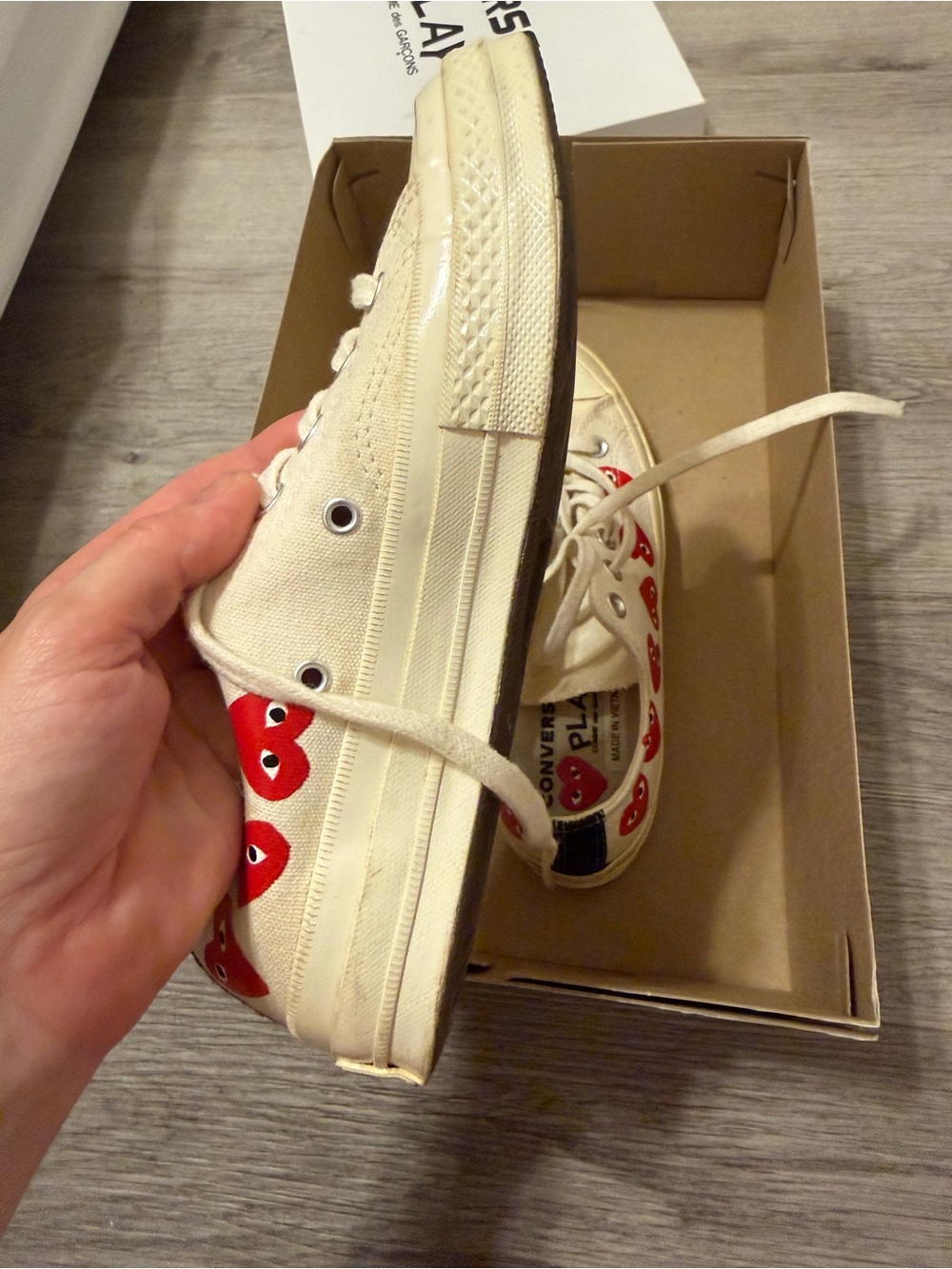 Converse PLAY Comme des Garsons White Canvas Sneakers with Red Hearts size 7 - Picture 5 of 16